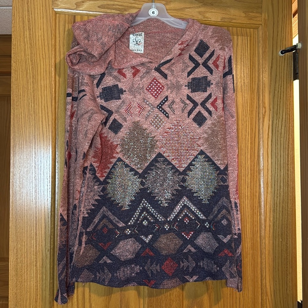 Women’s long sleeved hooded coral top size xl